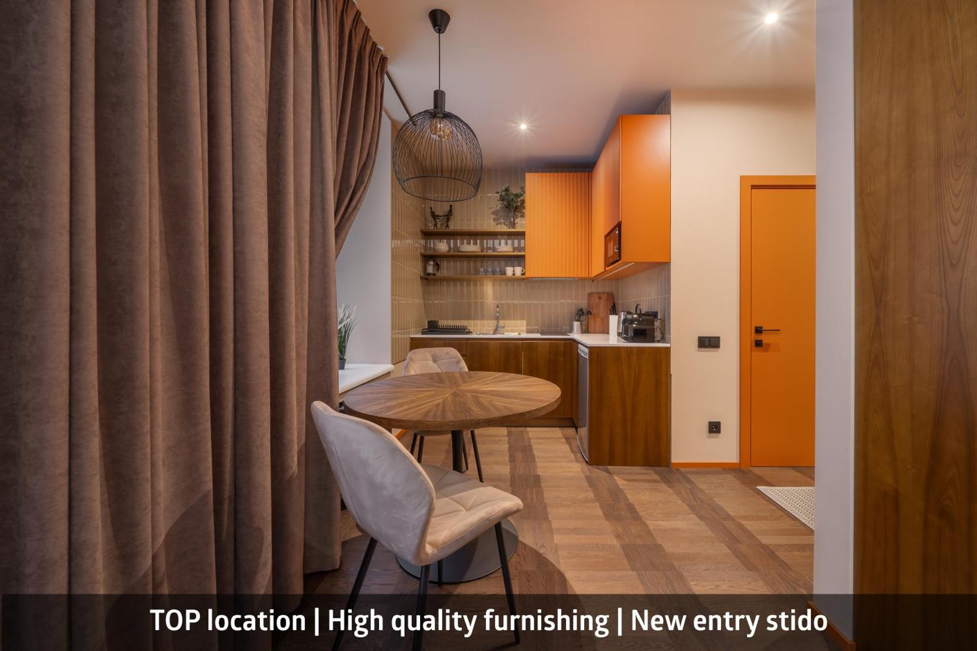 Stylish Old Town Apartment On Mucenieku Street Рига Екстериор снимка